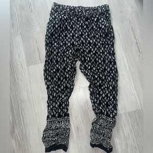 OYSHO black pattern flowy pant
